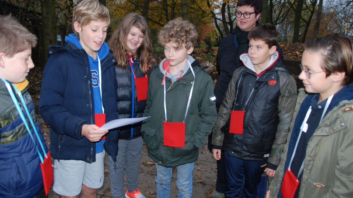 Vormelingen St.-Antonius op startweekend te Tiegem