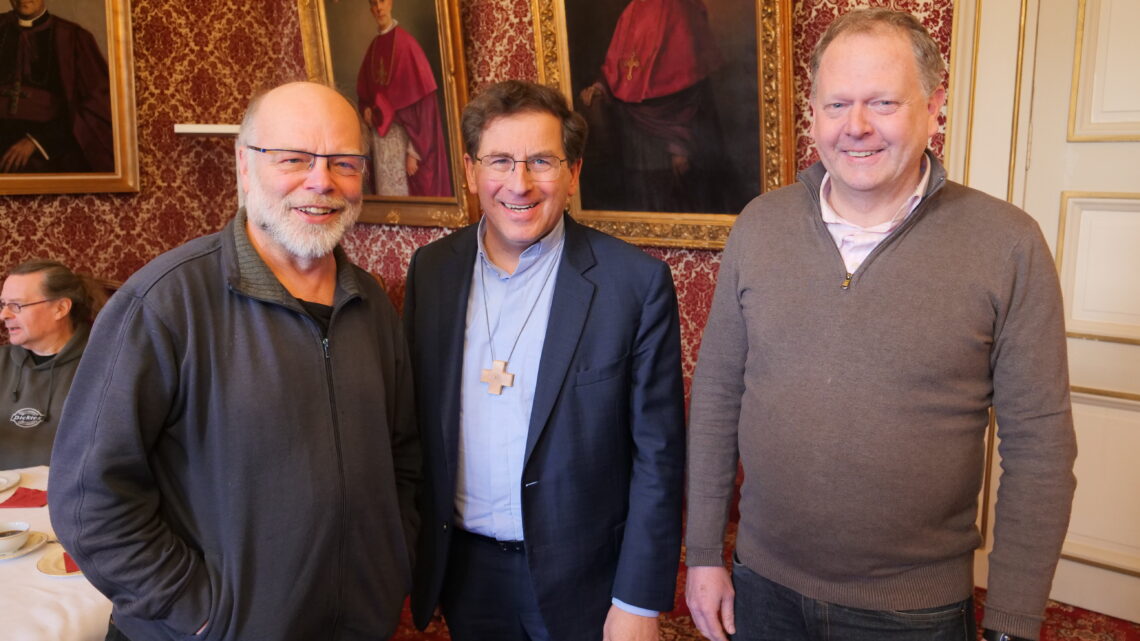 Synodaal bezoek bij de bisschop